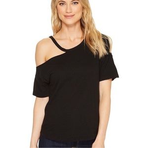 🩷FIRM PRICE🩷 Ochirly Cold Shoulder tee